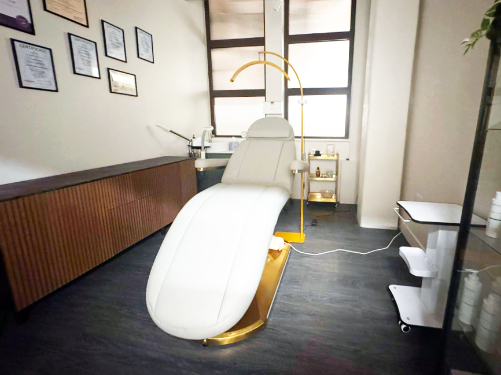 Old Street beauty treatment room